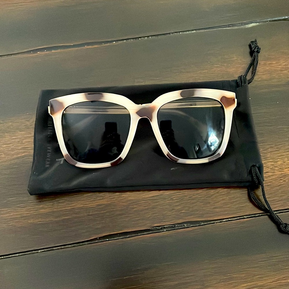 DIFF Hailey Sunglasses